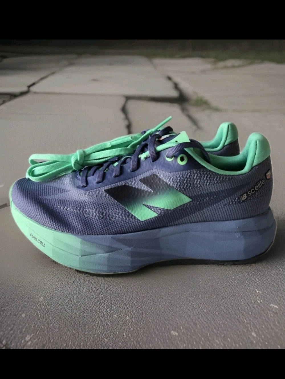 Women's TAG Heuer x New Balance SC Elite v5 - Size 6
